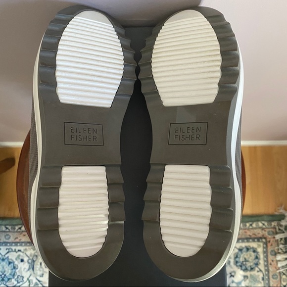 Eileen Fisher Hug Platform Slip-Ons - Picture 7 of 8